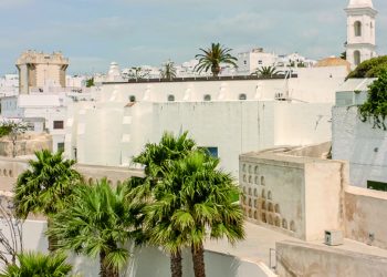 La Torre de Guzmán desde La Chanca
