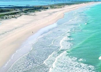 CAMPOSOTO, UNA PLAYA NATURAL CON TODOS LOS SERVICIOS |CEDIDAS